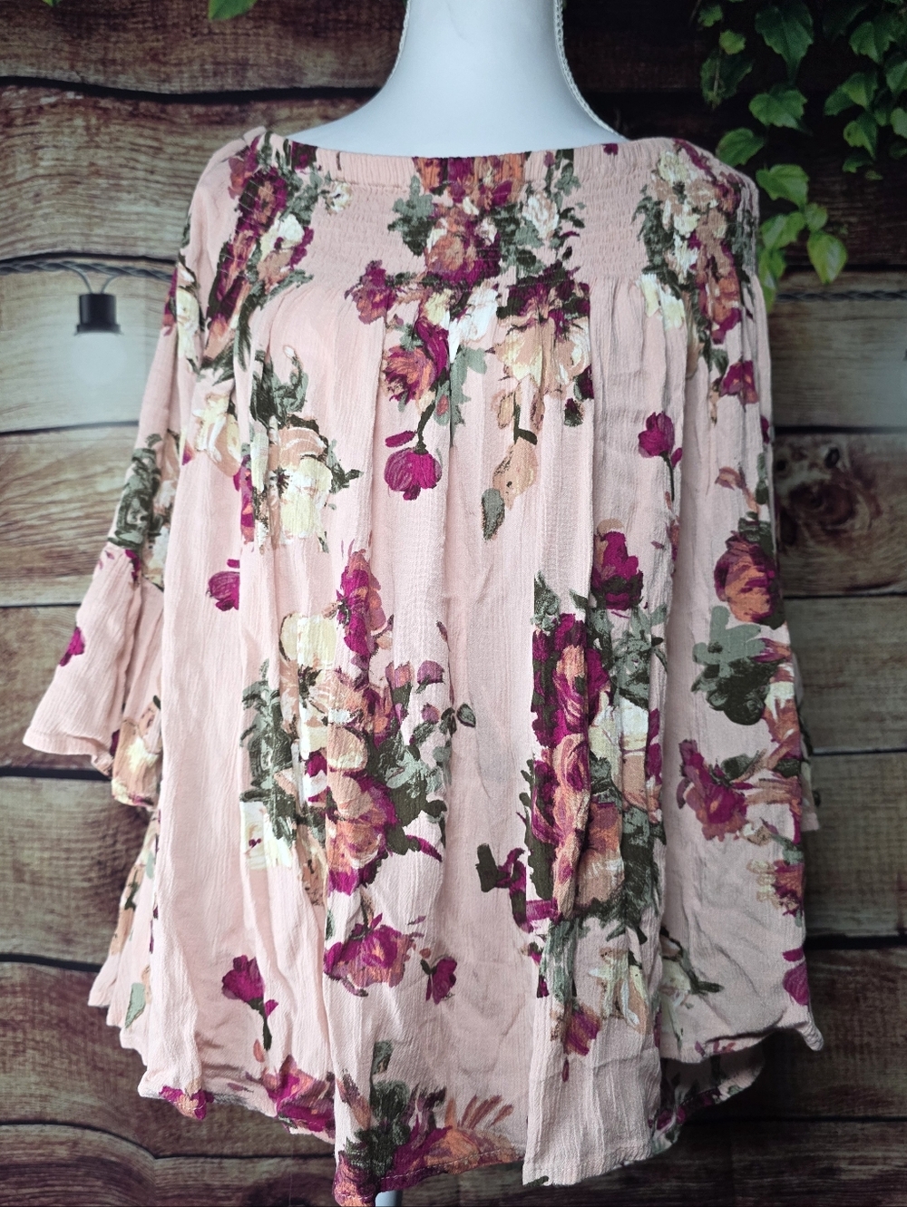 En Creme Pink Floral Off-Shoulder Tunic Top